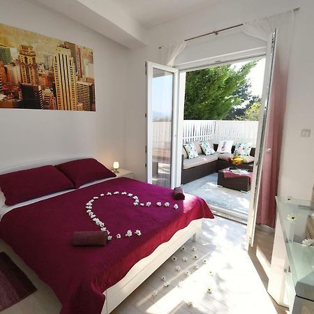 Apartment Libra With Sea View Opatija Exterior photo