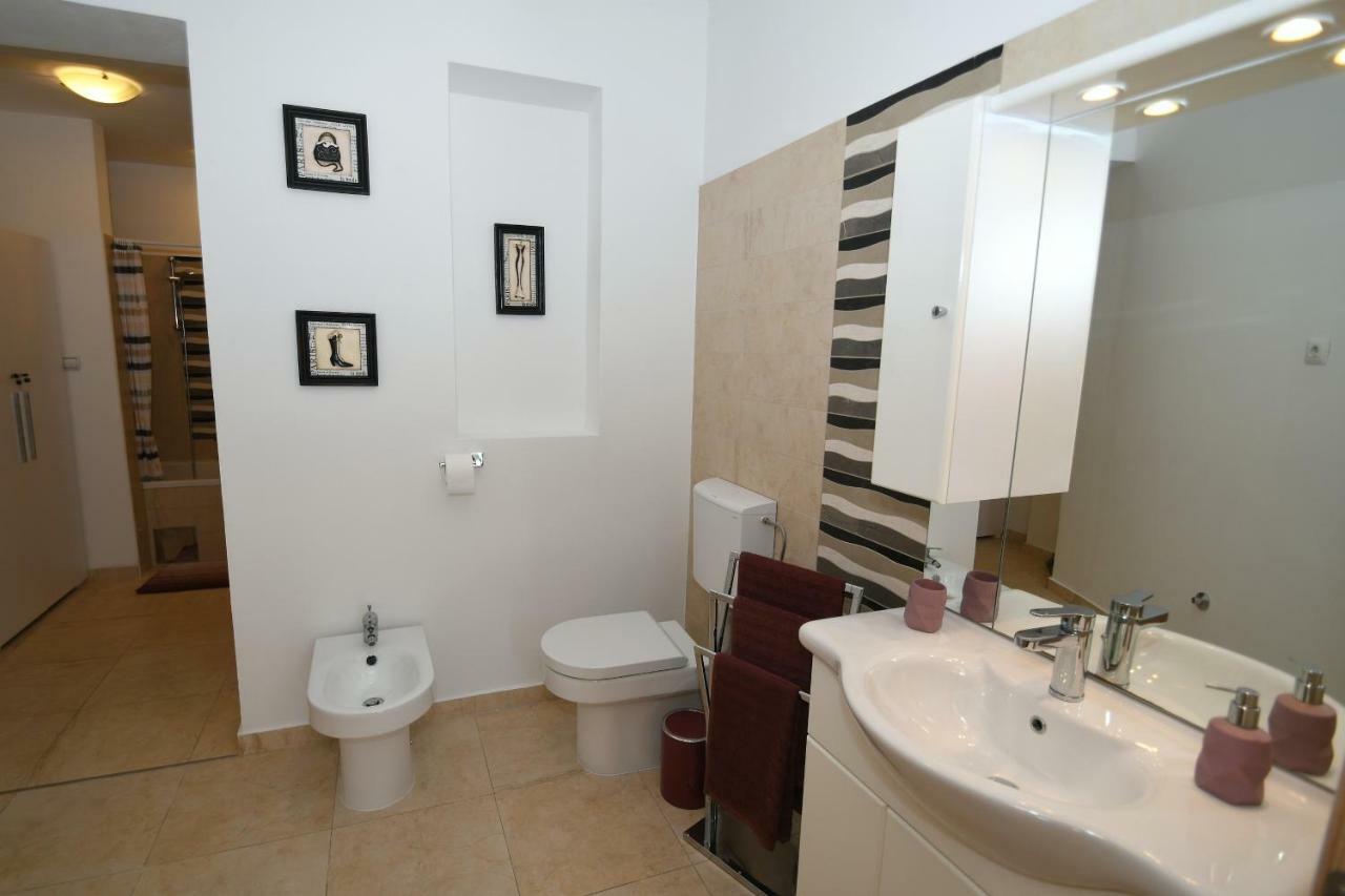 Apartment Libra With Sea View Opatija Exterior photo
